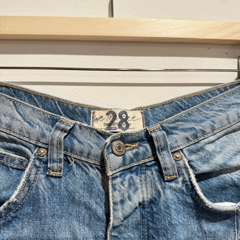 We The Free Free People Mid-Rise Wide Leg Jeans Light Wash Size 28 - Picture 6 of 6